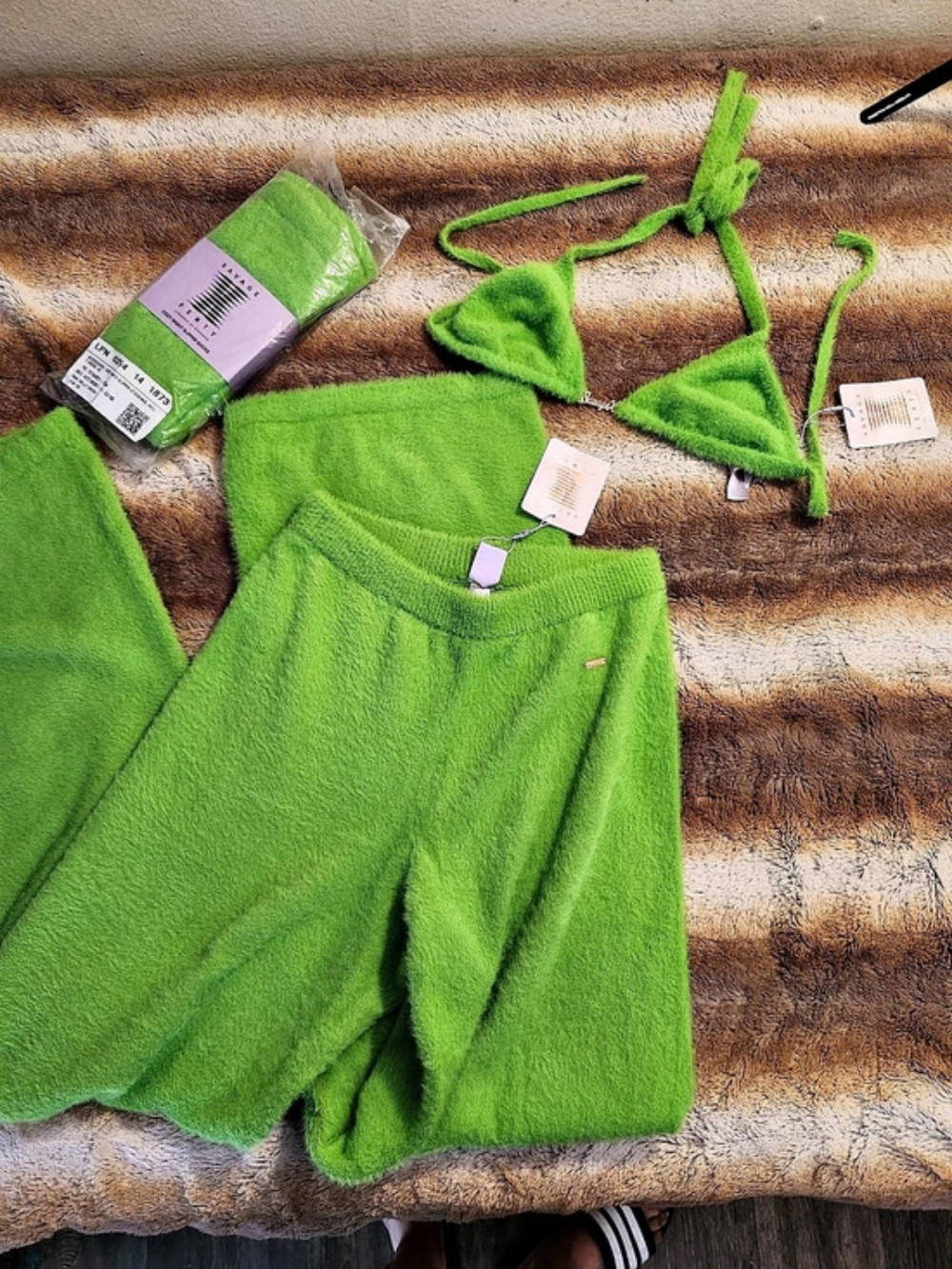 Savage X Fenty Fluff It Up PJ Pant and Fluff It Up Bralette Set Green Bikini Set